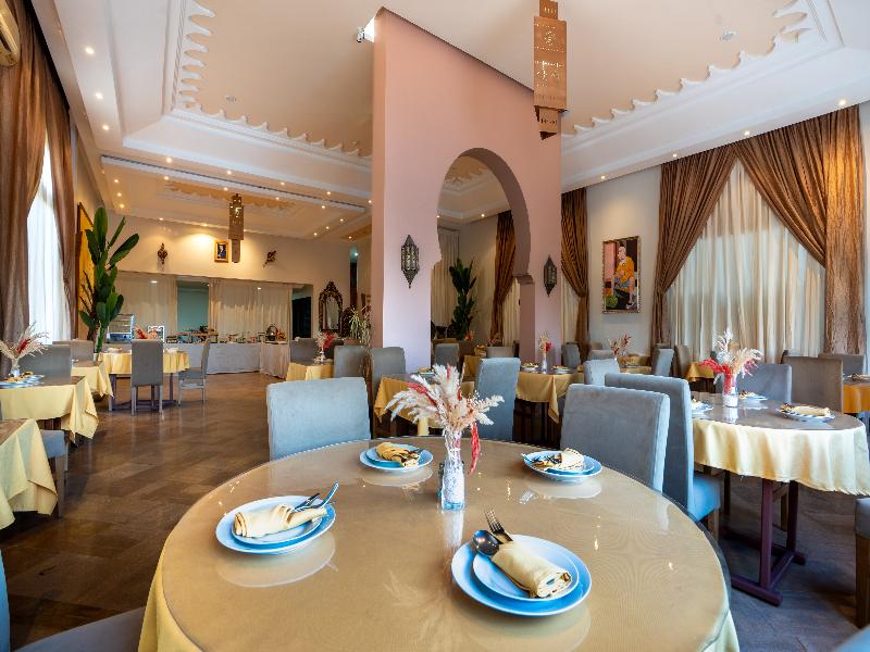 Intouriste Hôtel & Suites - Lobi