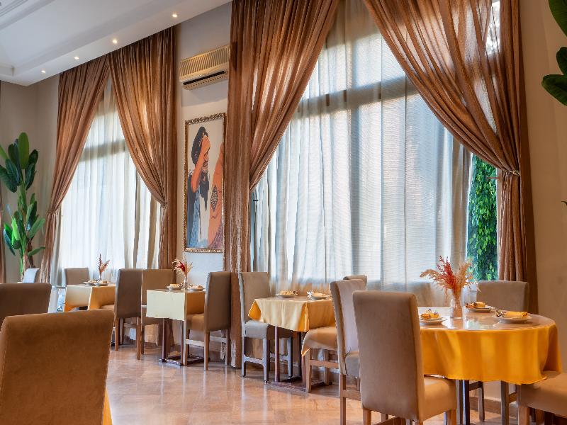 Intouriste Hôtel & Suites - Lobi