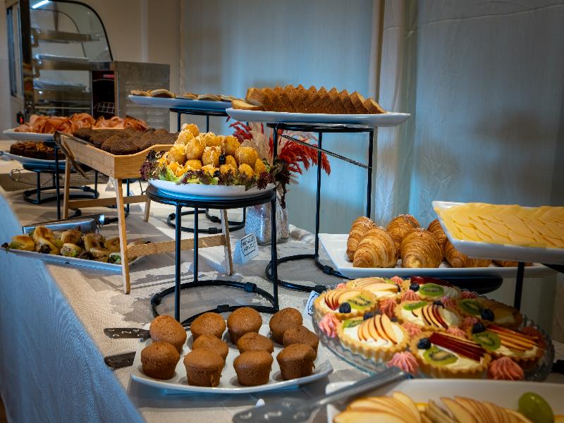 Intouriste Hôtel & Suites - Lobi