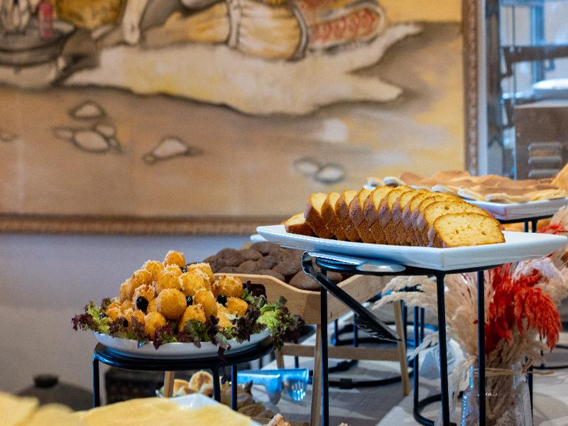 Intouriste Hôtel & Suites - Lobi