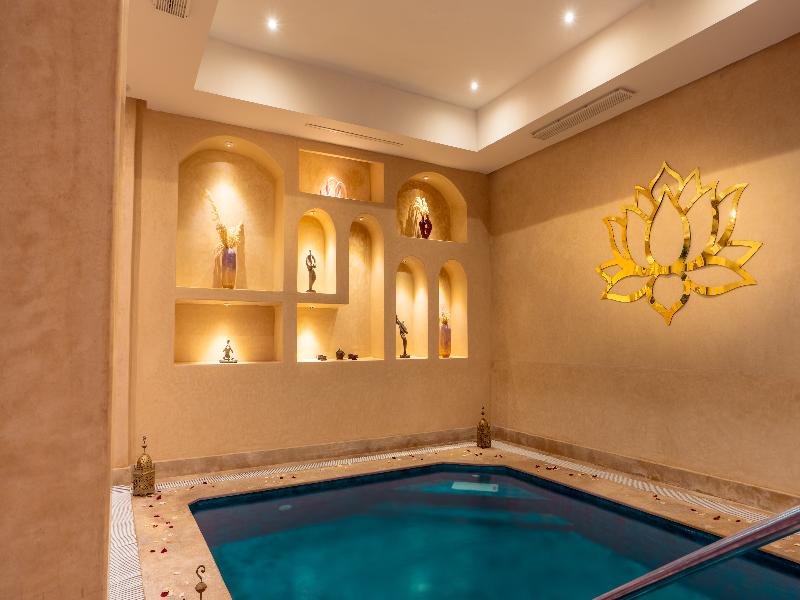 Intouriste Hôtel & Suites - Lobi