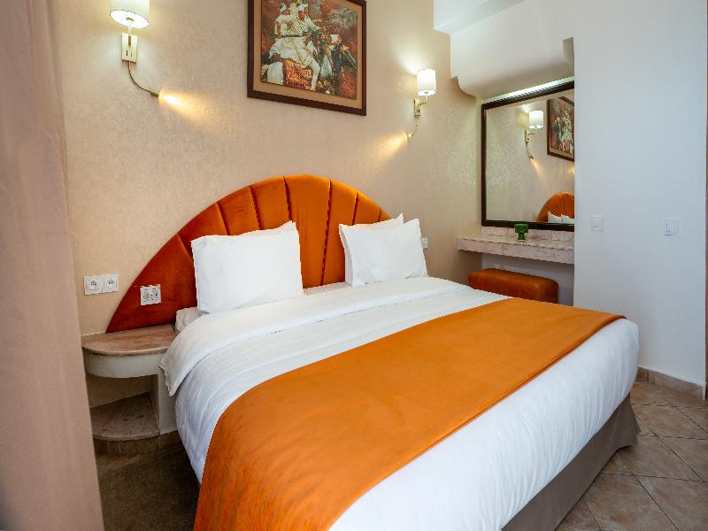 Intouriste Hôtel & Suites - Genel