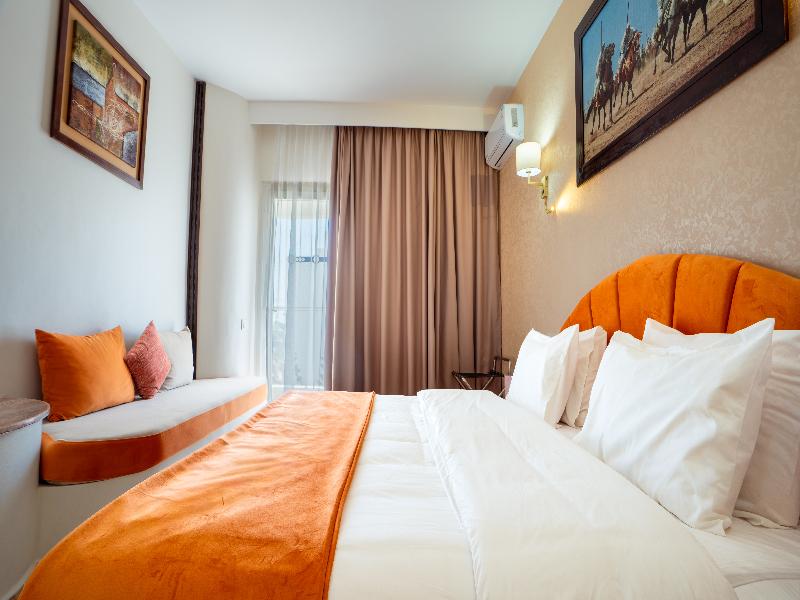 Intouriste Hôtel & Suites - Genel