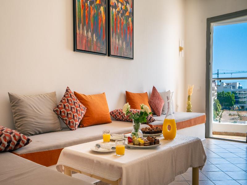 Intouriste Hôtel & Suites - Genel
