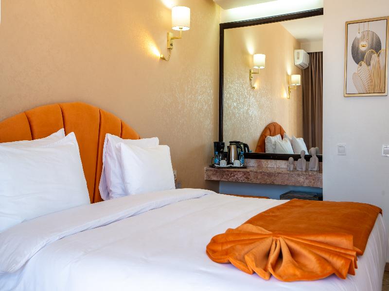Intouriste Hôtel & Suites - Genel