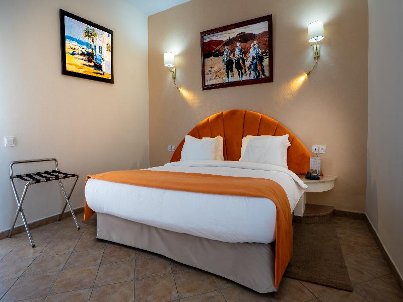 Intouriste Hôtel & Suites - Genel