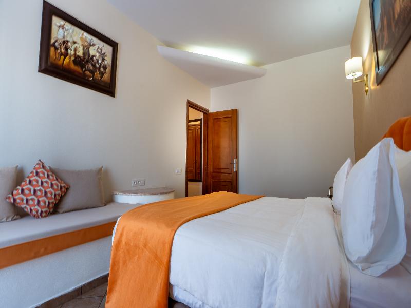 Intouriste Hôtel & Suites - Genel