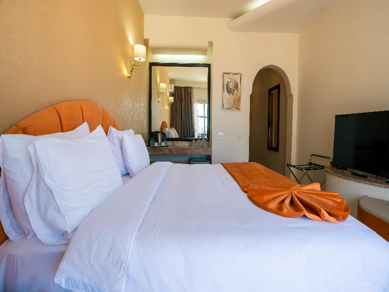 Intouriste Hôtel & Suites - Oda
