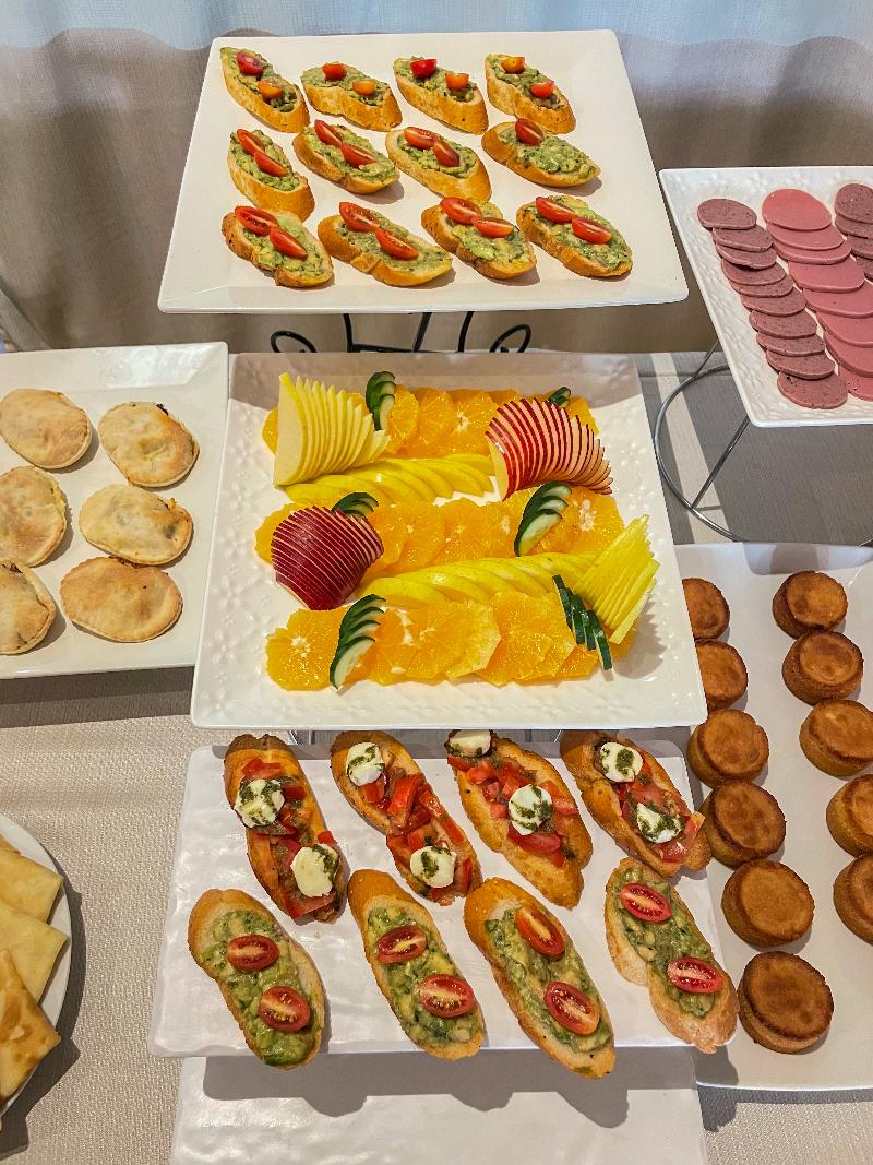 Intouriste Hôtel & Suites - Restoran
