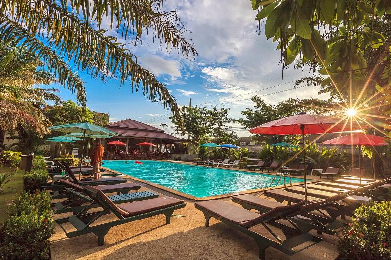 Lanta Klong Nin Beach Resort - Havuz