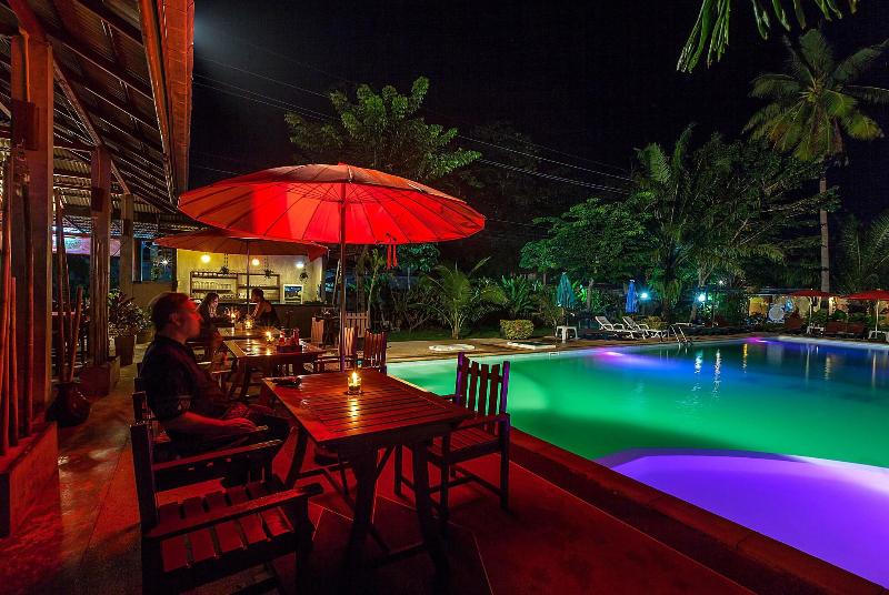 Lanta Klong Nin Beach Resort - Restoran