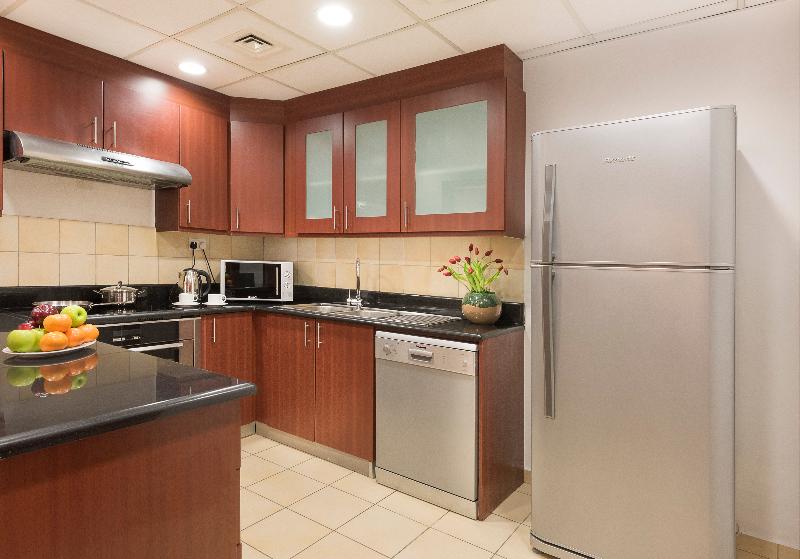 SUHA JBR Hotel Apartments - Oda