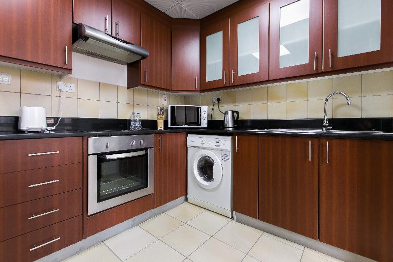 SUHA JBR Hotel Apartments - Oda
