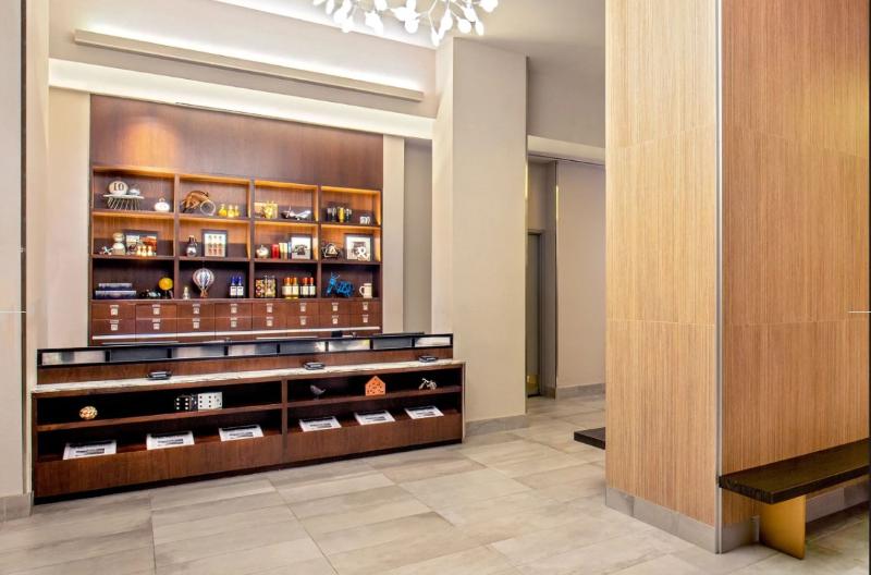 Four Points by Sheraton Midtown Times Square - Lobi