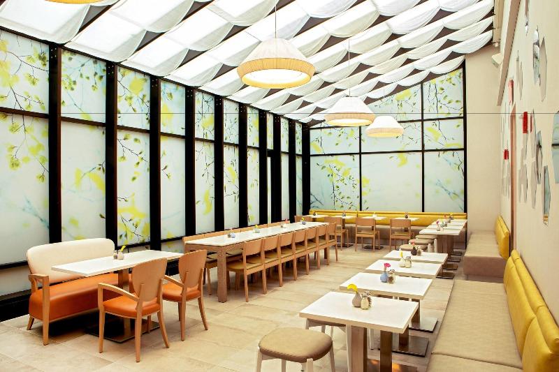 Four Points by Sheraton Midtown Times Square - Restoran