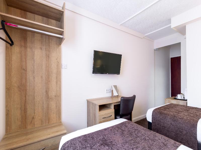 Russ Hill Hotel - Oda