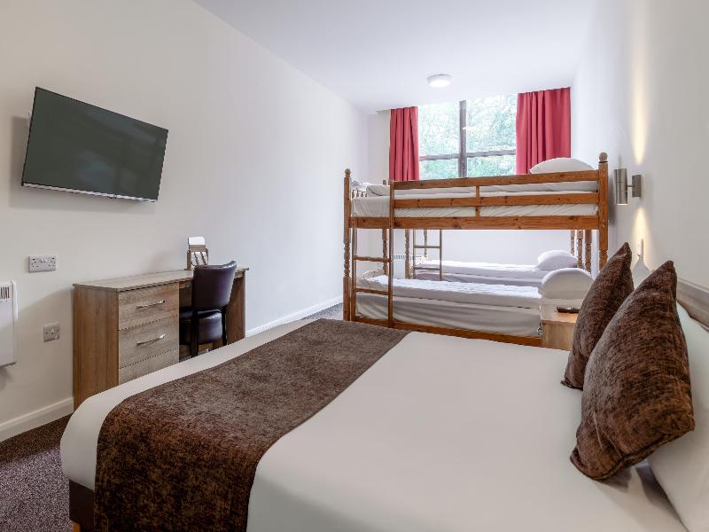 Russ Hill Hotel - Oda