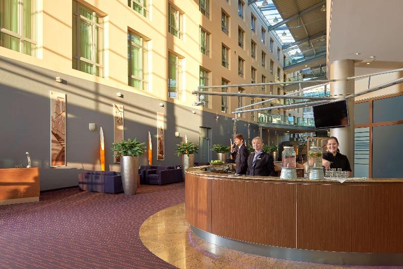 Dorint Hotel am Dom Erfurt - Lobi