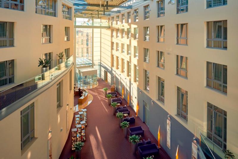 Dorint Hotel am Dom Erfurt - Genel