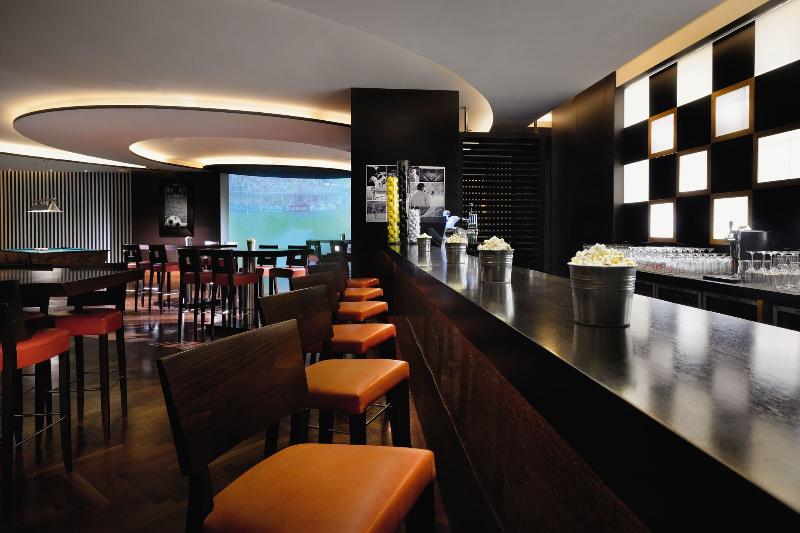 Mövenpick Hotel Jumeirah Beach - Bar