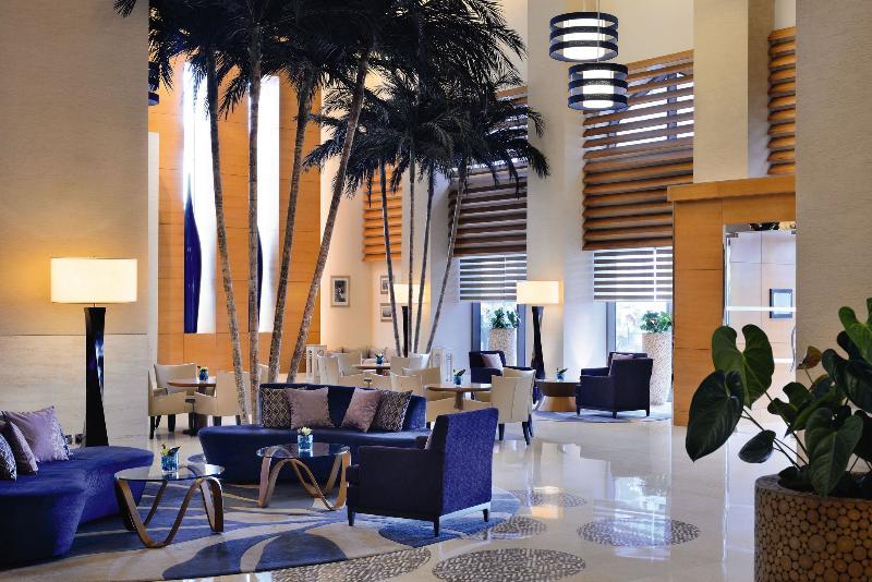 Mövenpick Hotel Jumeirah Beach - Lobi