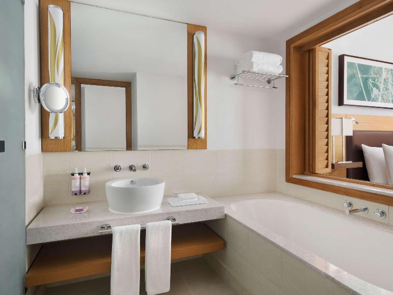 Mövenpick Hotel Jumeirah Beach - Oda