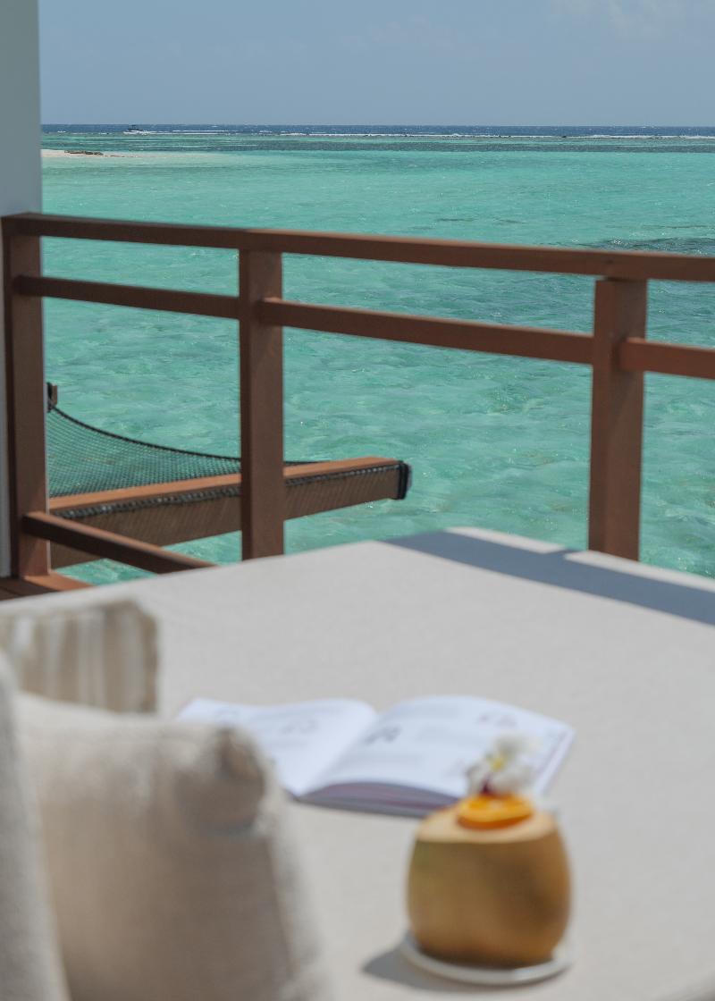 Lux South Ari Atoll - Oda