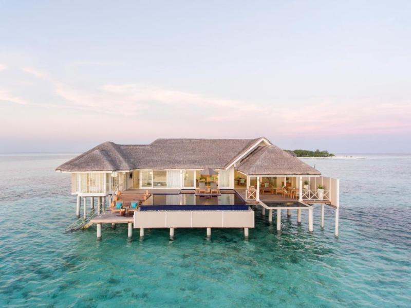 Lux South Ari Atoll - Oda