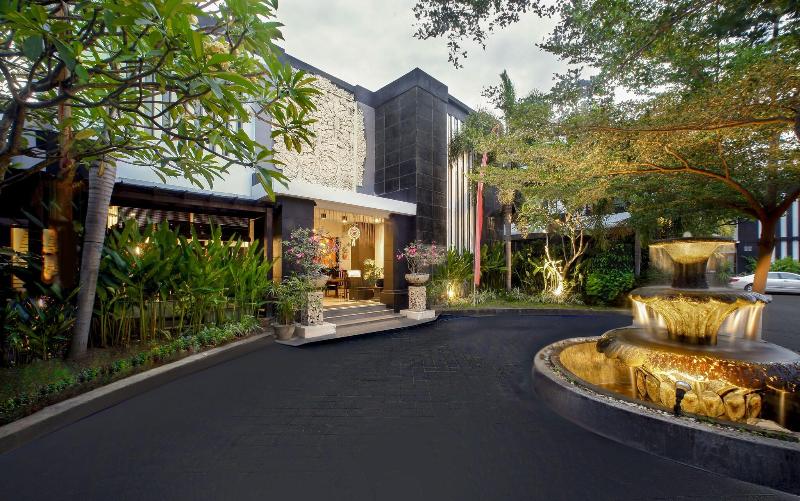 The Radiant Hotel - Genel