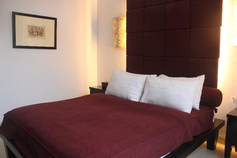 The Radiant Hotel - Oda