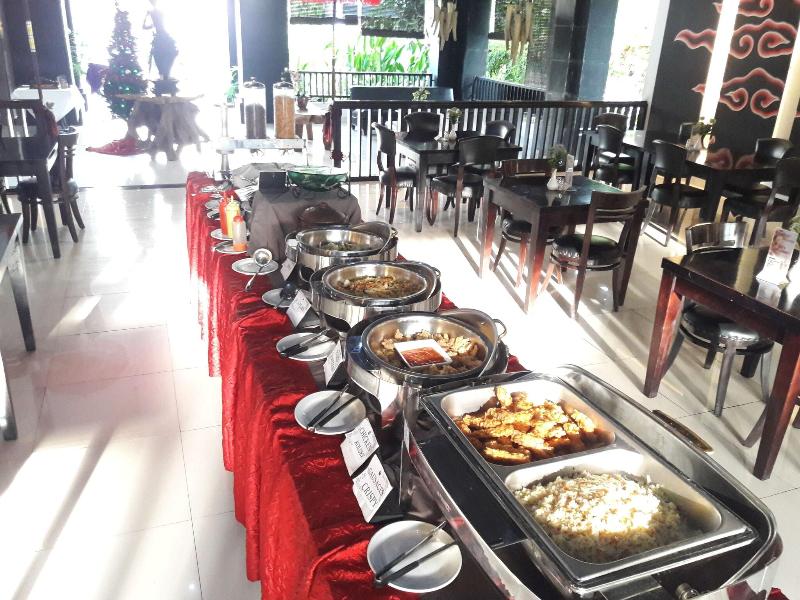The Radiant Hotel - Restoran