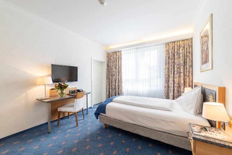 Turmhotel Victoria - Oda