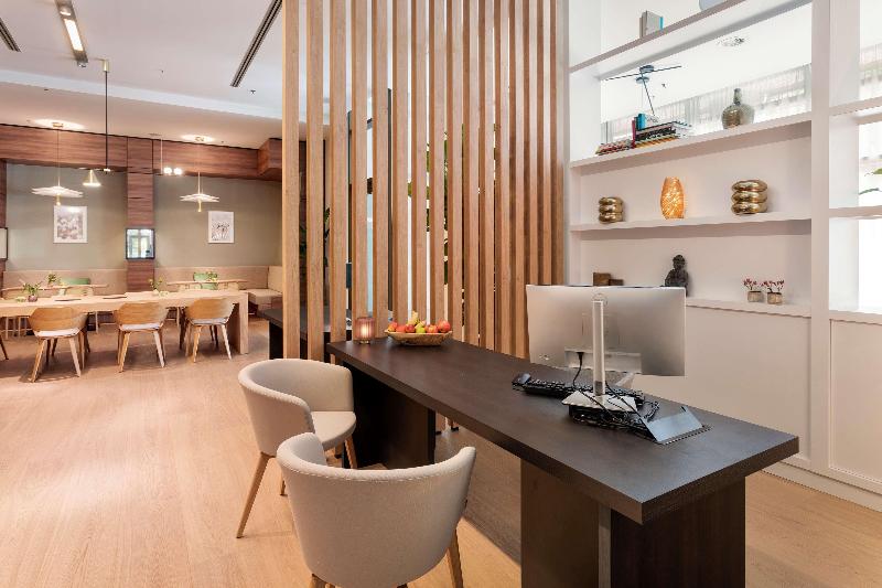 Meliá Düsseldorf - Lobi