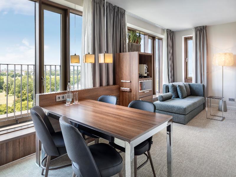 Meliá Düsseldorf - Oda