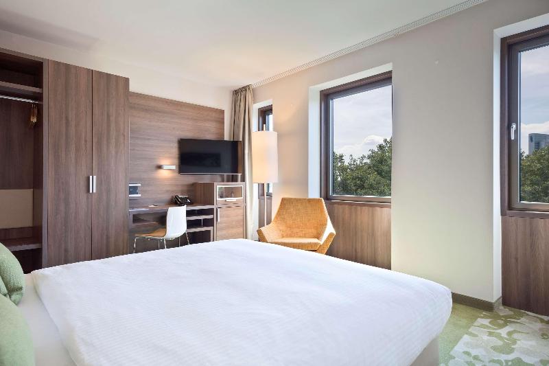 Meliá Düsseldorf - Oda