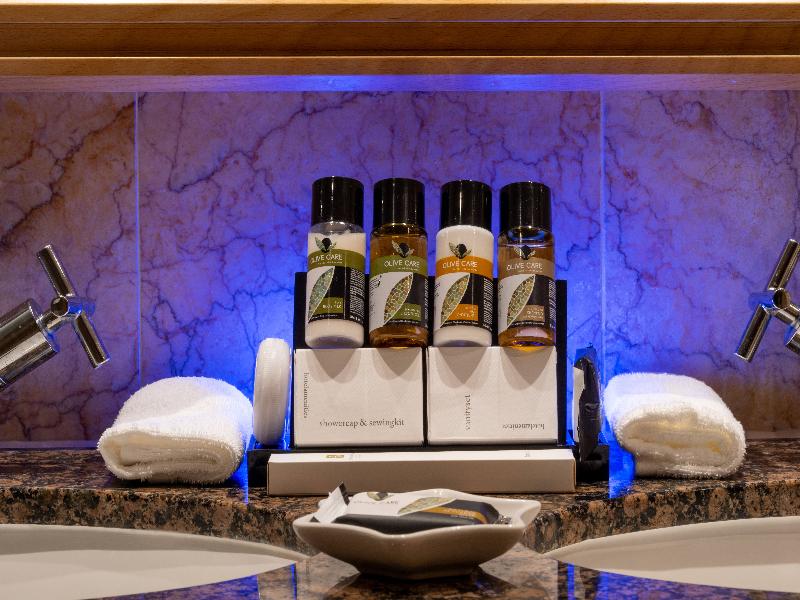 Constantinou Bros Asimina Suites - Oda
