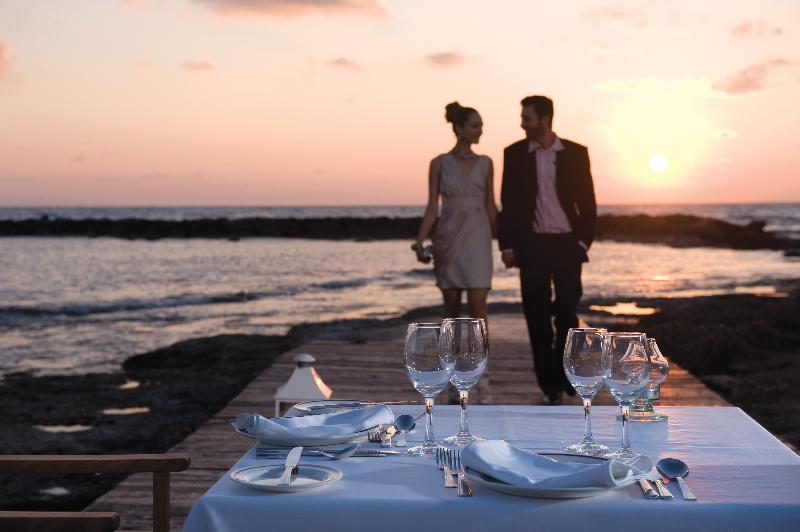 Constantinou Bros Asimina Suites - Restoran