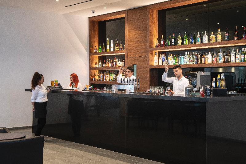 Akti Beach Hotel & Village Resort - Bar