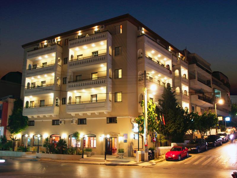 Elina Hotel Apartments - Genel