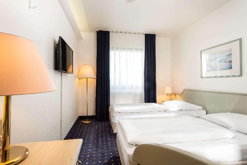 Wyndham Garden Duesseldorf Mettmann - Oda