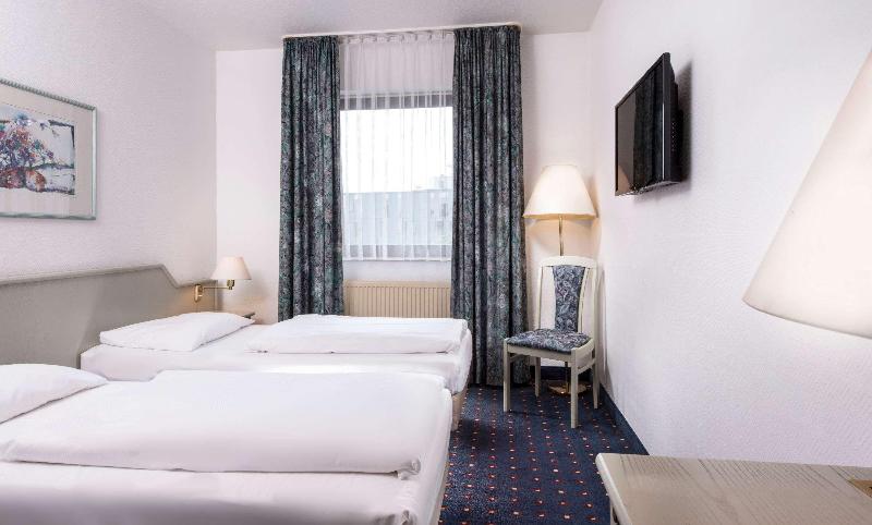 Wyndham Garden Duesseldorf Mettmann - Oda