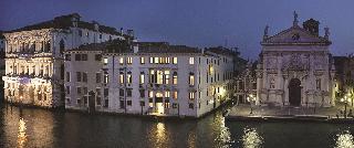 Palazzo Giovanelli e Gran Canal