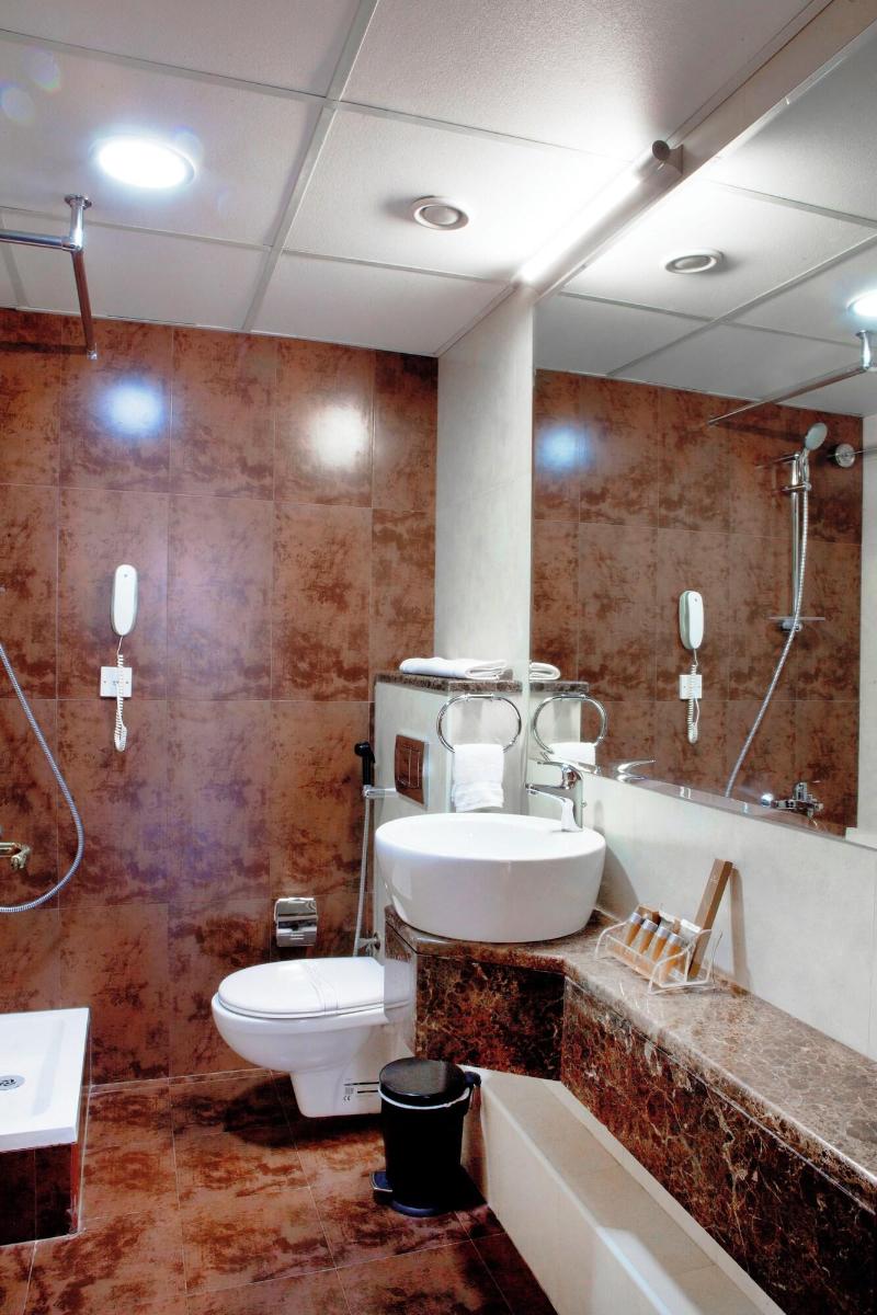 Landmark Hotel Baniyas - Oda