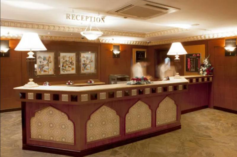 Landmark Plaza Hotel - Lobi