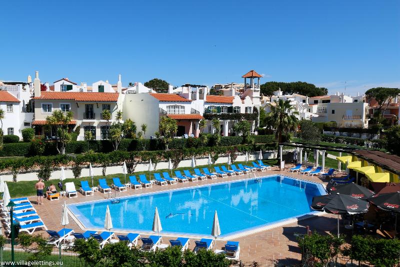 Apartamentos The Old Village by Village 4u - Havuz