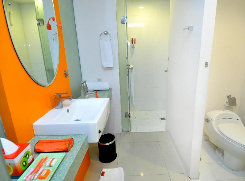 HARRIS Hotel and Residences Riverview Kuta - Bali - Oda