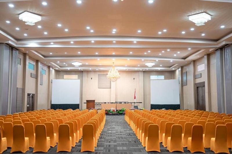 Sinabung Resort Hotel - Toplantı