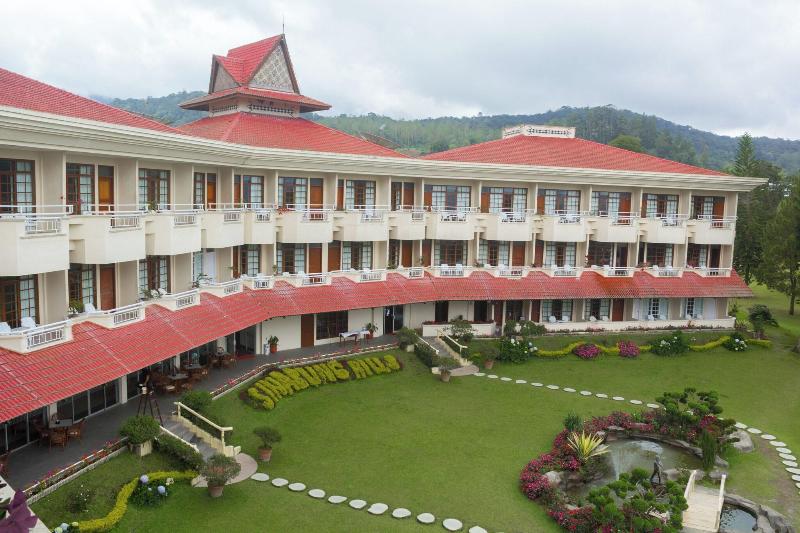 Sinabung Resort Hotel - Genel