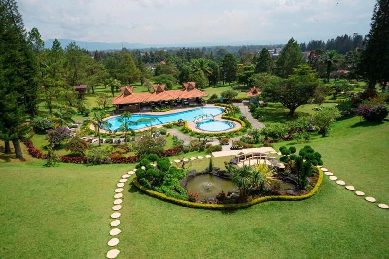 Sinabung Resort Hotel - Genel