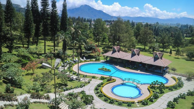 Sinabung Resort Hotel - Genel